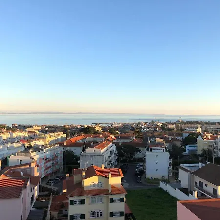 Fantastic Sea View דירה *